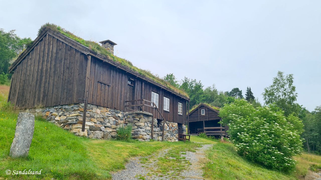 Møre og Romsdal - Averøy - Gamle Kvernes Bygdemuseum