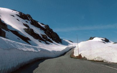 På sommerveier gjennom vinterland